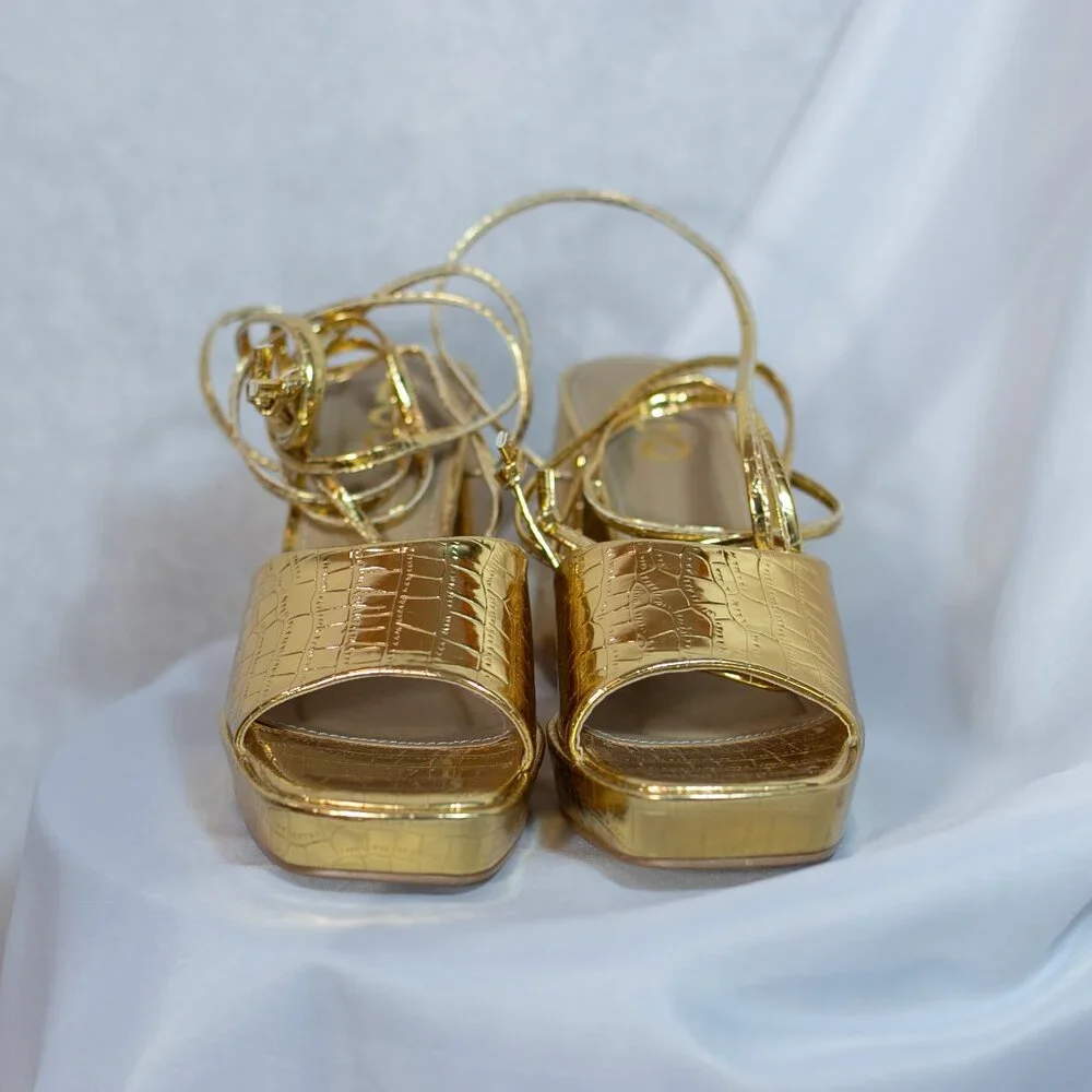 EGO Dreamer Womens Gold Croc Block Platform Heels Shoes Lace Up Size US 8M